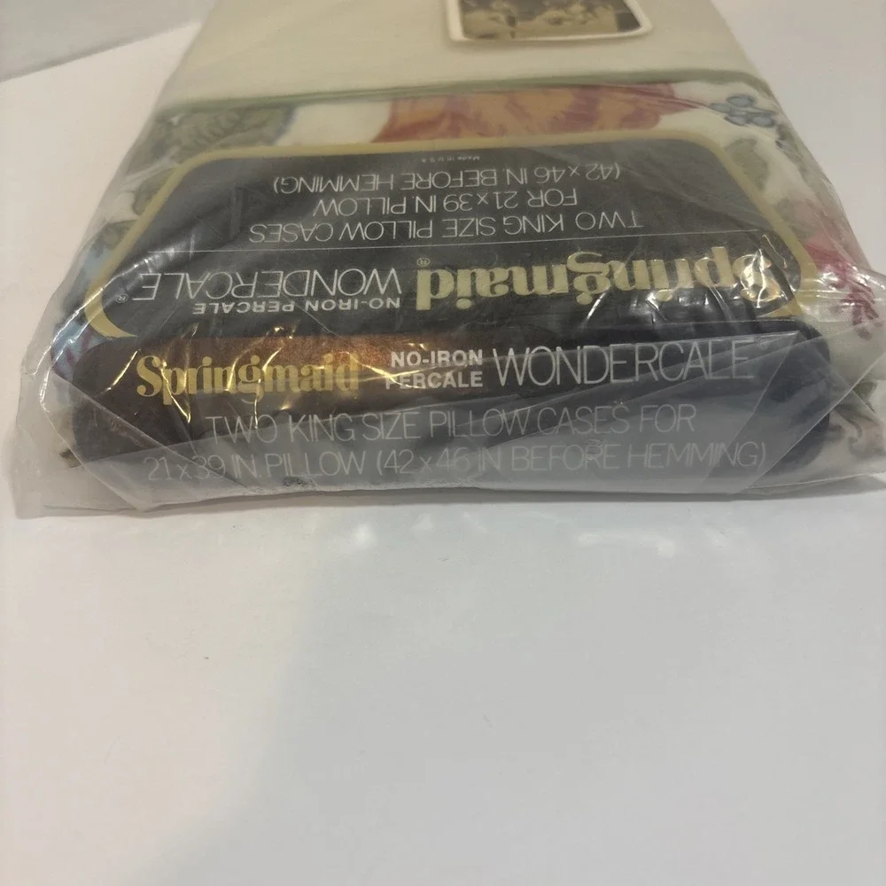 NOS Vintage Springmaid Metropolitan Museum of Art Two King Size Pillowcases USA